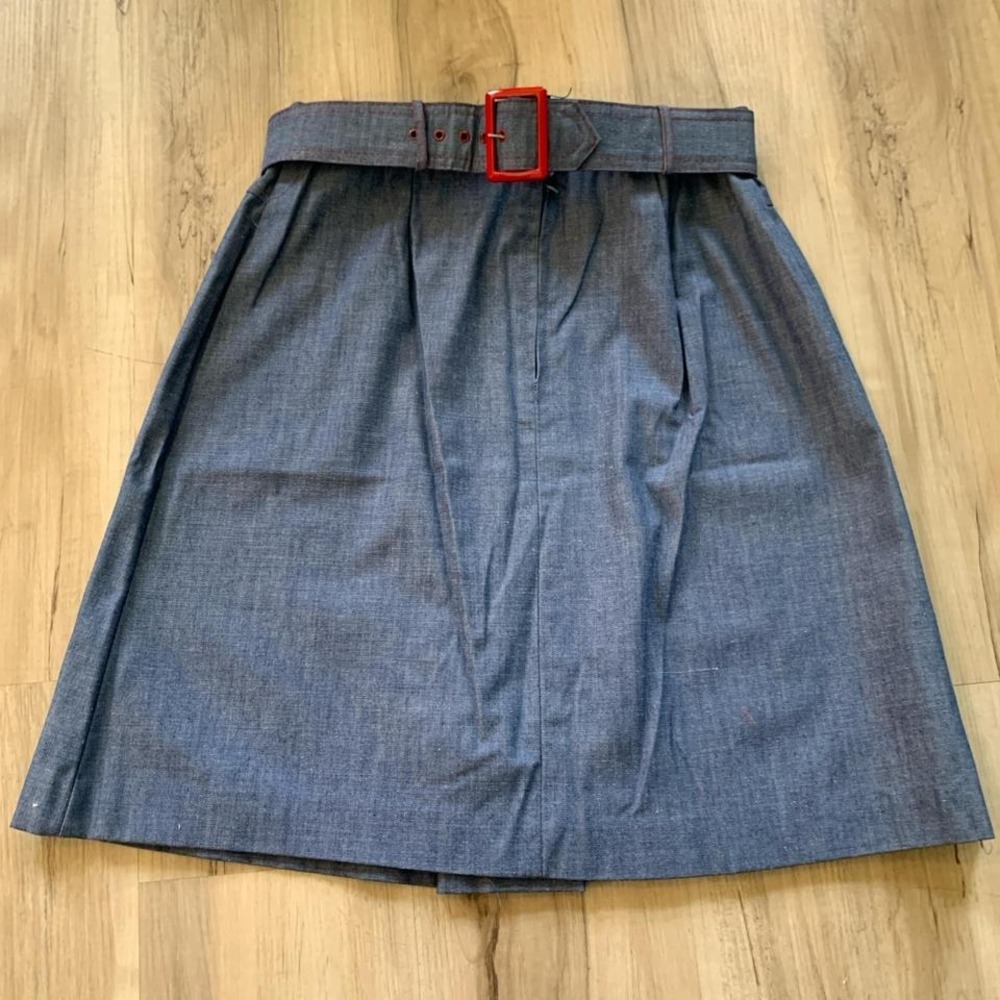 Vintage 1960s denim/cotton pleated skirt and belt Size 30